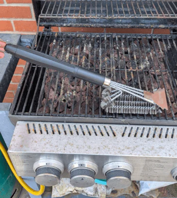 Heavy-Duty BBQ Grill Brush & Scraper – 18” Stainless Steel Grill Cleaner for Gas, Charcoal, Electric, Infrared & Steak Stone Hot Rocks – Bonus Marinating Oil Brush - Image 11