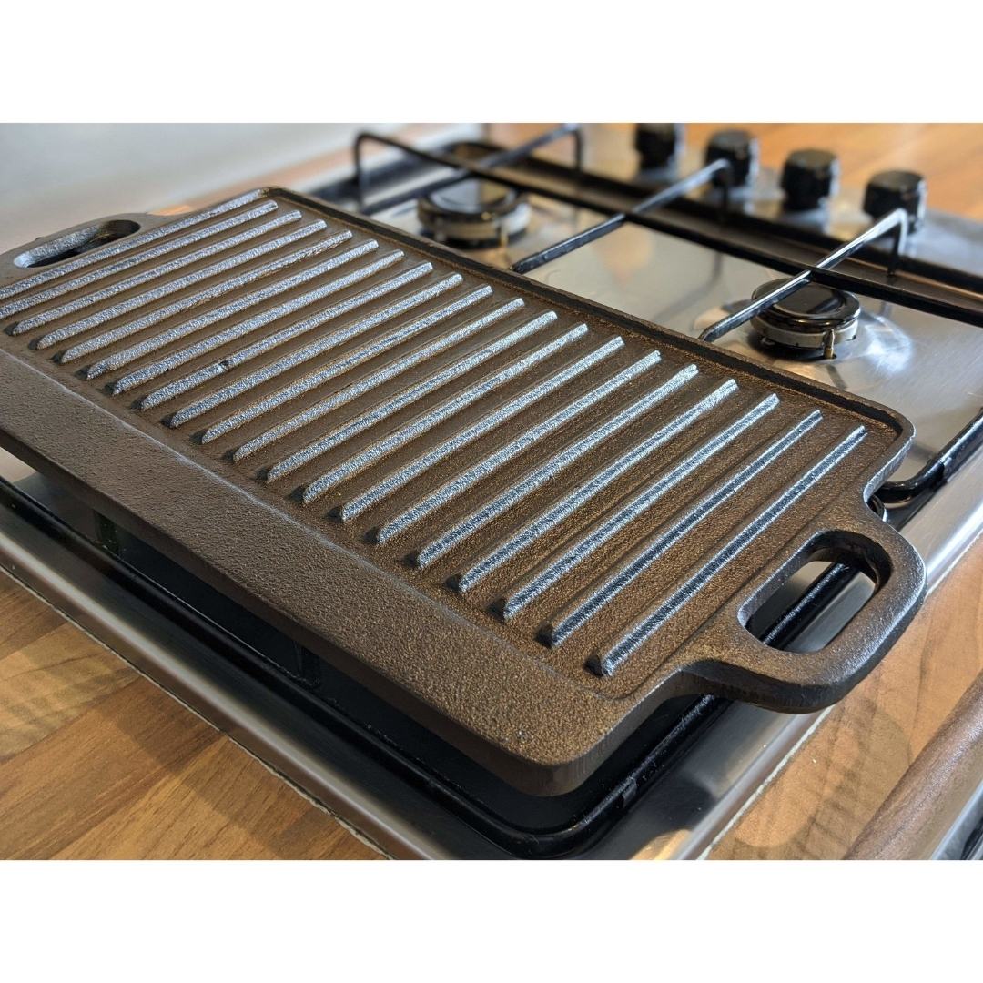 Large Reversible Cast Iron Griddle Pan with Silicone Grip Handles | BBQ Griddle Plate for Gas, Electric Hob, Oven - 46cm x 23cm (18"x9") + Marinating Oil Brush - Image 6