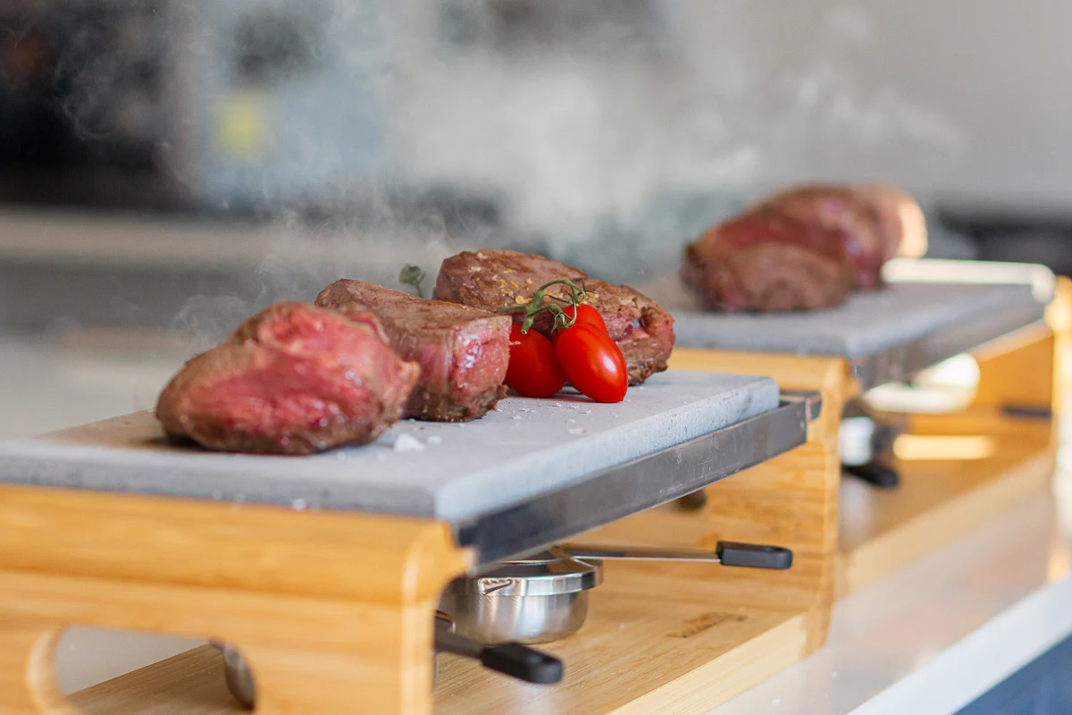 Black Rock Grill Sharing Steak Stones Grill Gift Set - Image 7